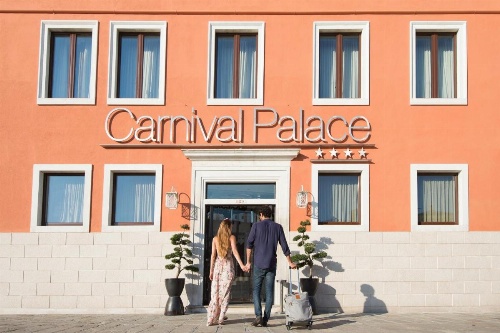 Carnival Palace Hotel image 50